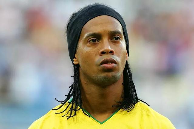 斯图尔特26+7美国女篮力克比利时 梅斯曼24分